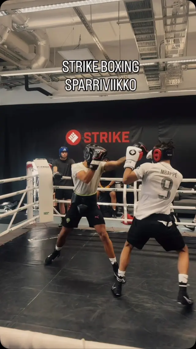 Kilpakausi lähenee ja sen kunniaksi Team Strike kutsuu kaikki lähialueen iskijät sparraamaan! ❤️🥊#nyrkkeily #boxing #strikehki #urheilu